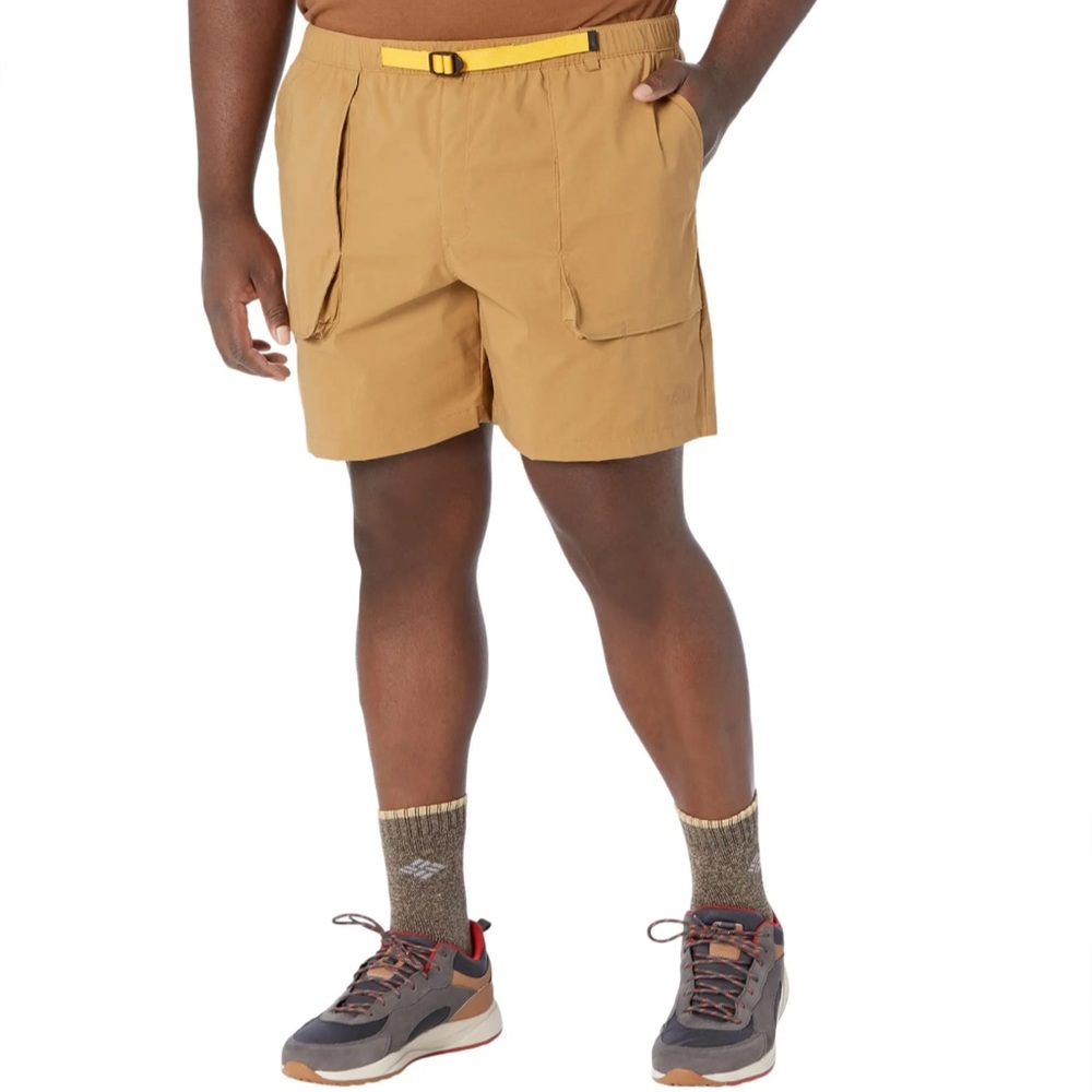The North Face Men’s Class V Ripstop Belted Shorts in Utility Brown XL